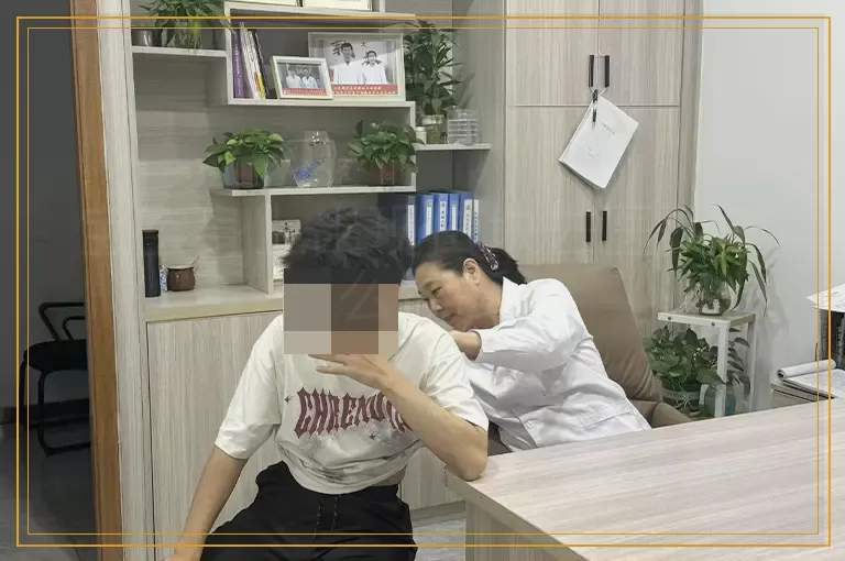 宝宝身上出现白块去医院怎么诊断