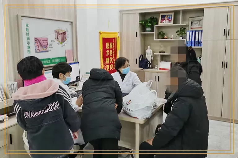 脚上受伤掉皮后皮肤变白什么原因