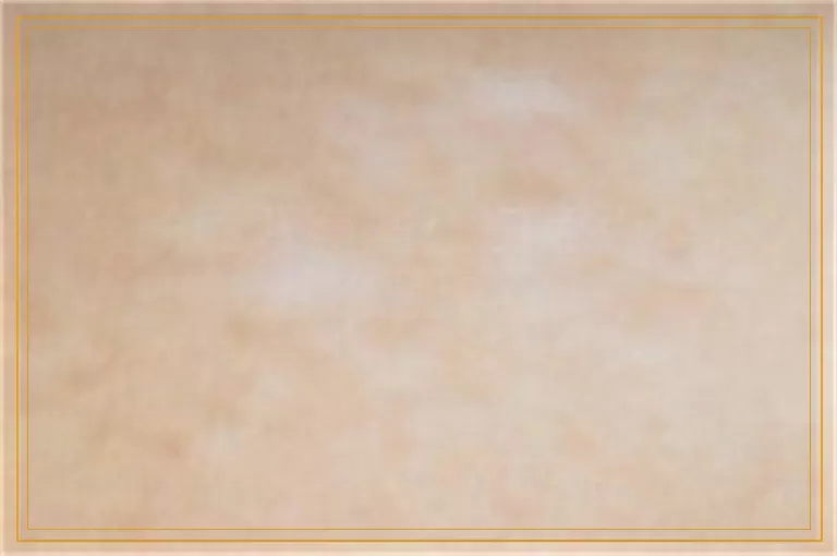 孩子后背有些小白点点是怎么回事